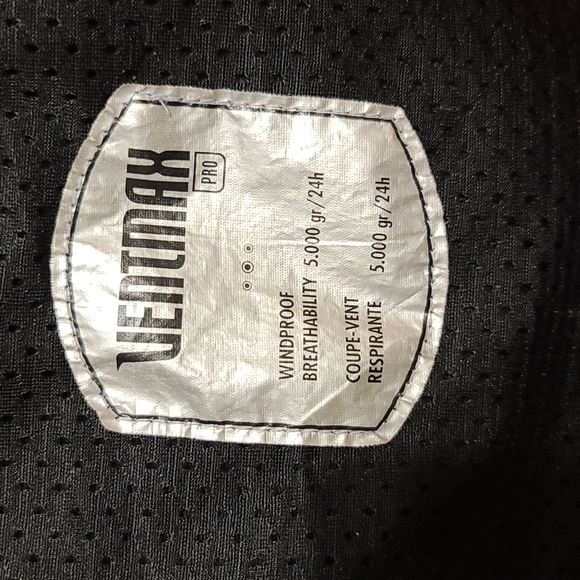 McKinley Women's Black Windproof Breathable Hooded Jacket (Sz M) - Picture 7 of 15